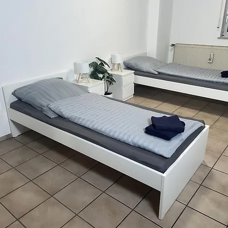 Bookandstay24 2 Zimmerwohnung Mit Kueche Und Terrasse Bei Darmstadt, Frankfurt, Rheinmain Gebiet * Groß-Zimmern